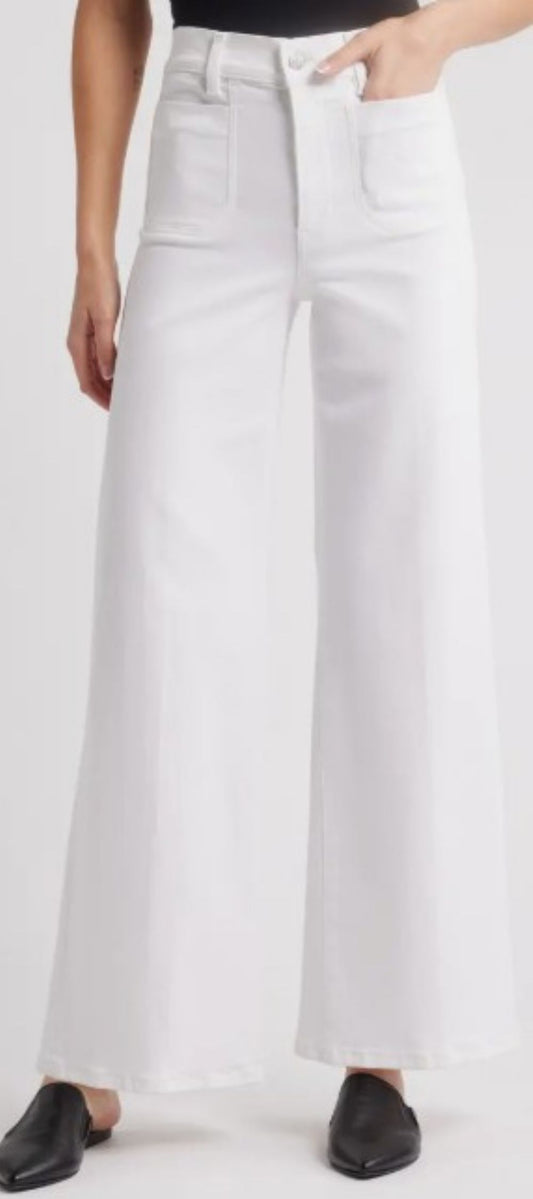 FRAME Le Slim Palazzo Patch Pocket High Waist Wide Leg Jeans in White, front view